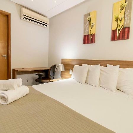 Sun Square Suites Hotel By Lual 戈亚尼亚 外观 照片