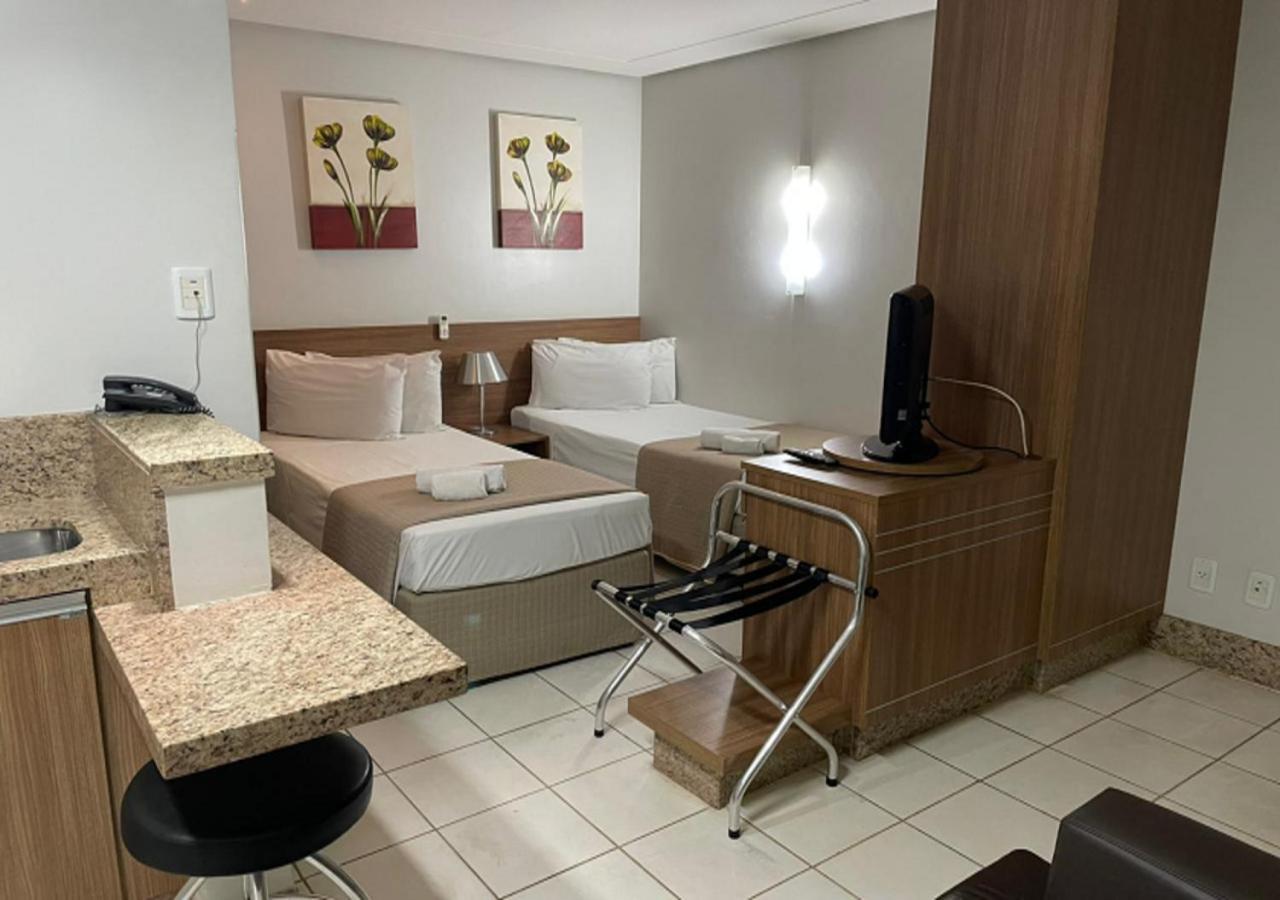 Sun Square Suites Hotel By Lual 戈亚尼亚 外观 照片